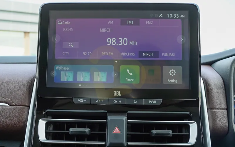 Innova Hycross-Interior-72