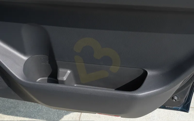 Innova Hycross-Interior-20