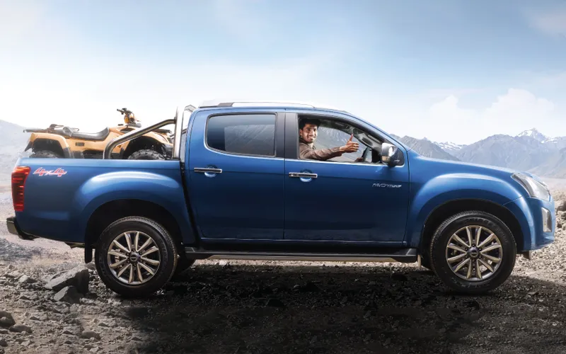 V-Cross-Exterior-23