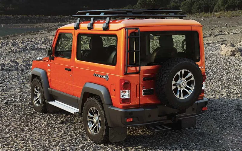 Gurkha-Exterior-79