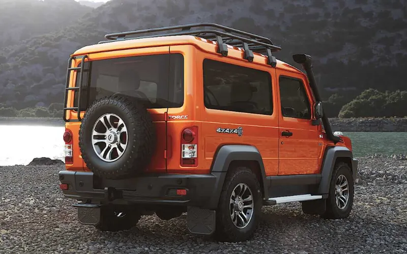 Gurkha-Exterior-83
