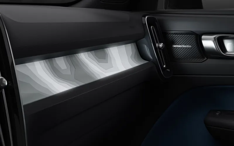 C40 Recharge-Interior-98