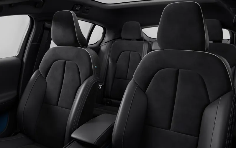 C40 Recharge-Interior-56