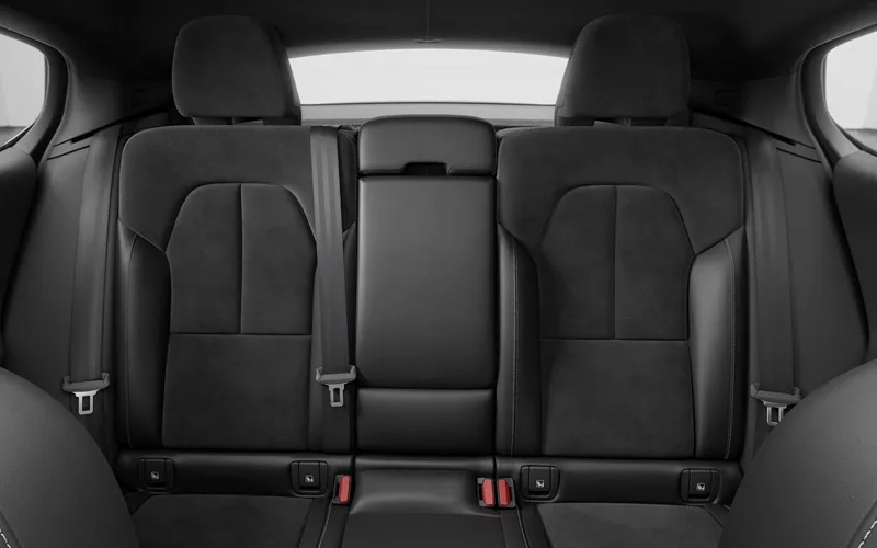 C40 Recharge-Interior-25