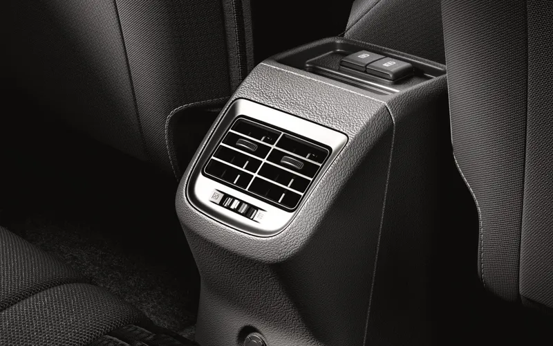 Swift-Interior-91