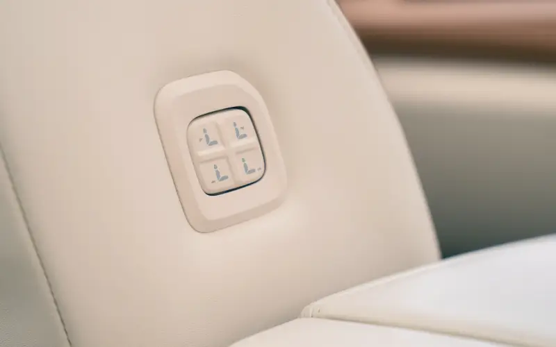 XUV 7XO-Interior-86