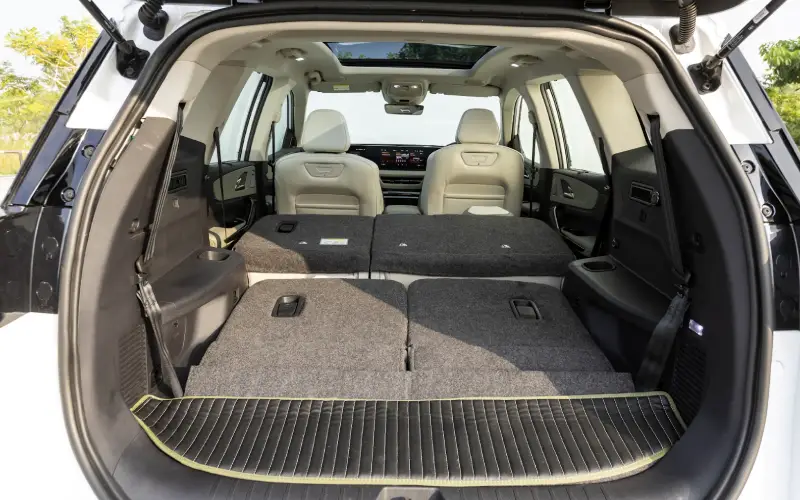 XEV 9S-Interior-59