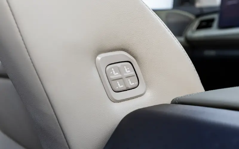 XEV 9S-Interior-30