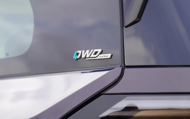 Sierra EV-Exterior-45