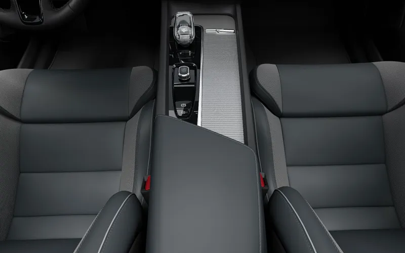 S60-Interior-97