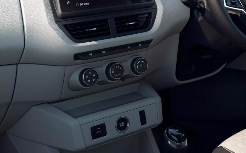 Triber-Interior-39