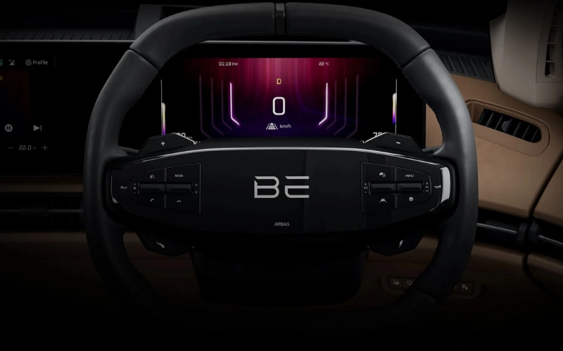 BE 6 Sporteq-Interior-65