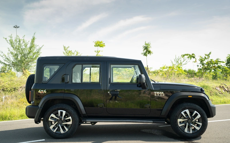 Thar Roxx-Exterior-77
