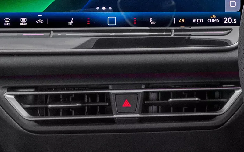 Tiguan R Line-Interior-60