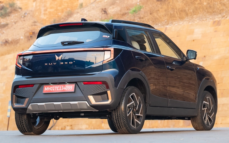XUV 3XO EV-Exterior-64