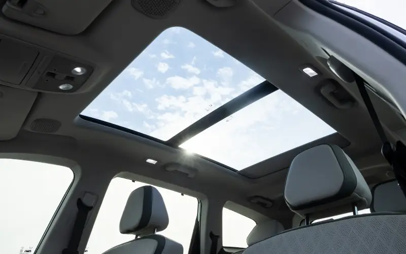 XEV 9S-Interior-78