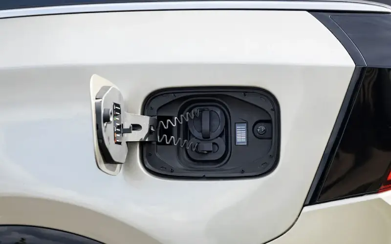 XEV 9S-Exterior-51