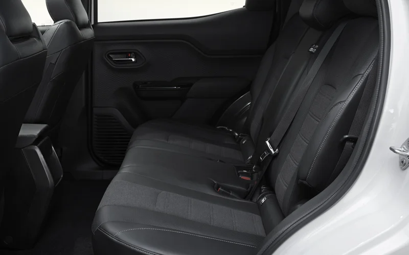 Urban Cruiser EV-Interior-60