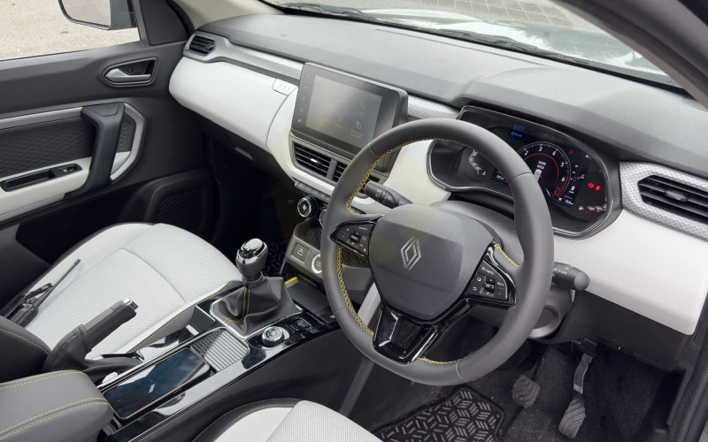 Kiger-Interior-60