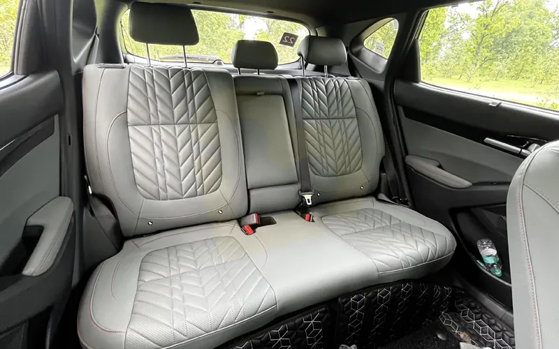 Seltos(2023-2026)-Interior-54