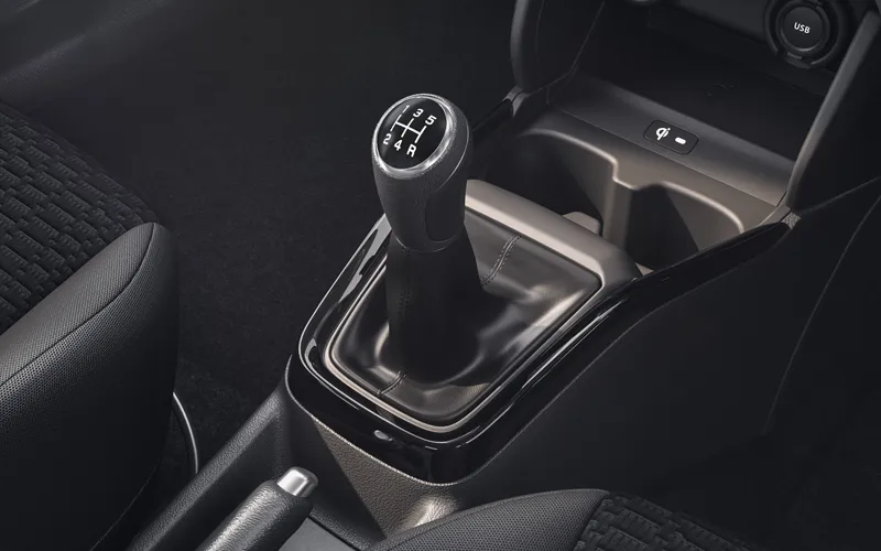 Swift-Interior-53