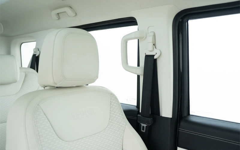Thar Roxx-Interior-70