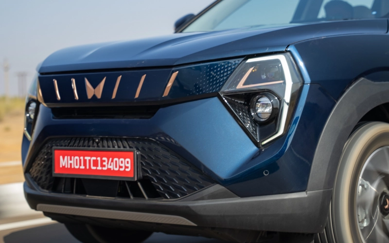 XUV 3XO EV-Exterior-92