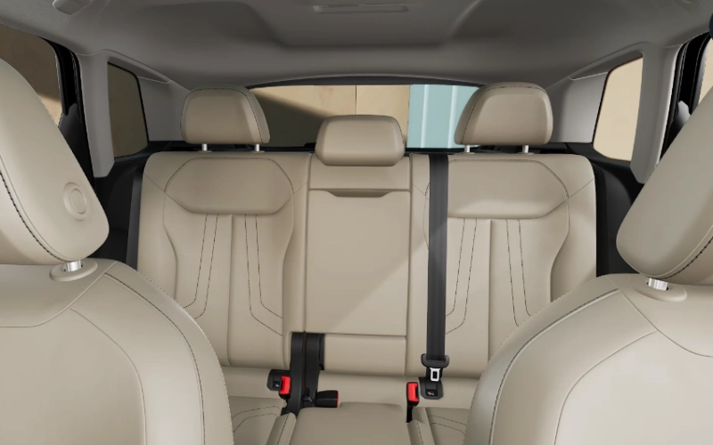 Q3-Interior-96