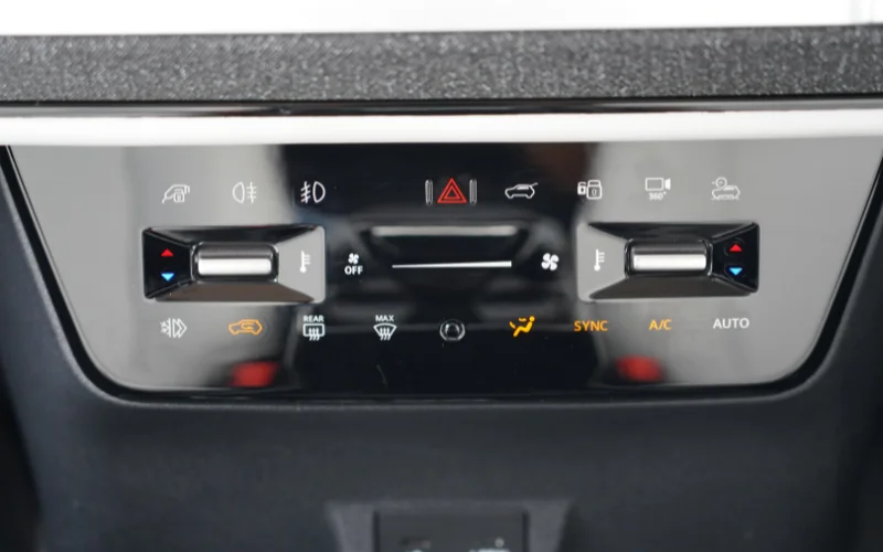 Sierra EV-Interior-74