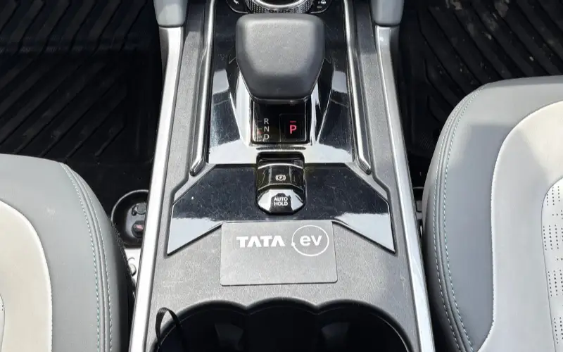 Harrier EV-Interior-41