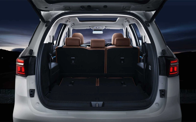 eMax 7-Interior-95
