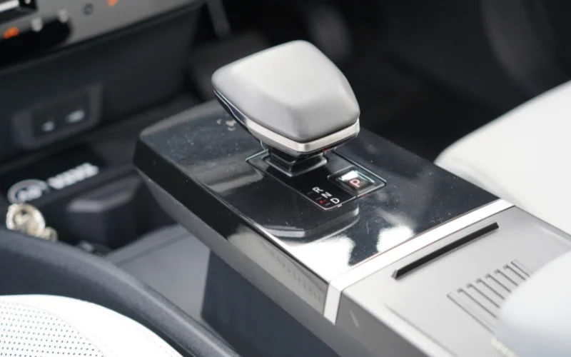 Sierra EV-Interior-98