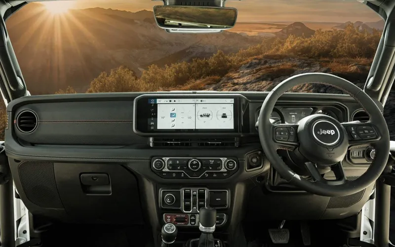 Wrangler-Interior-54