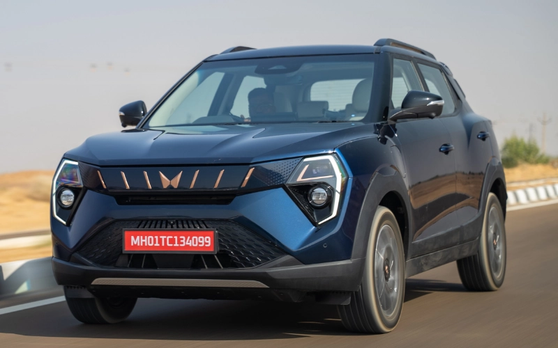 XUV 3XO EV-Exterior-47