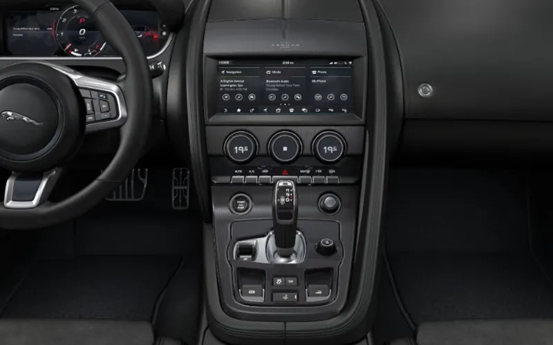 F-Type-Interior-47