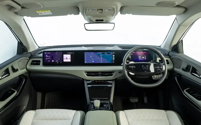 XEV 9S-Interior-41