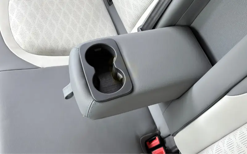Harrier EV-Interior-41