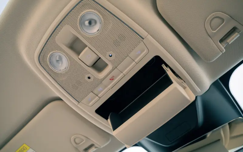XUV 7XO-Interior-51