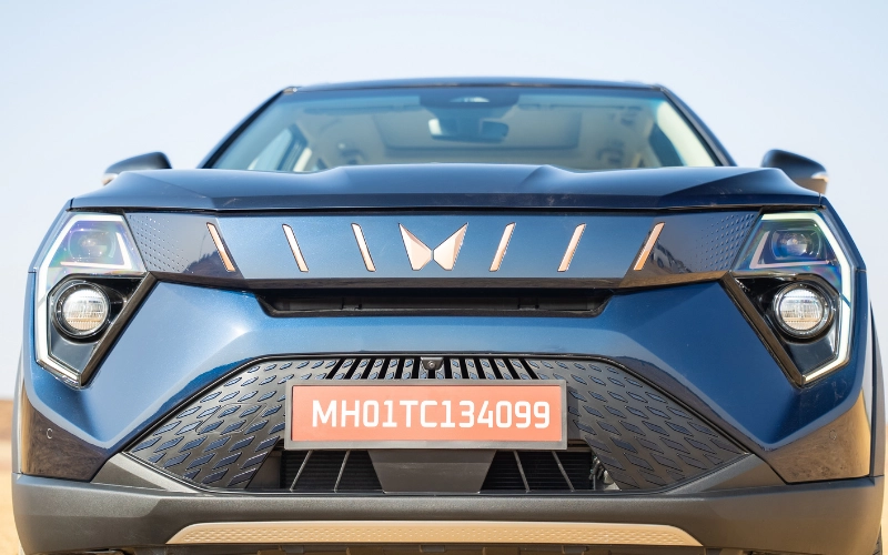 XUV 3XO EV-Exterior-17