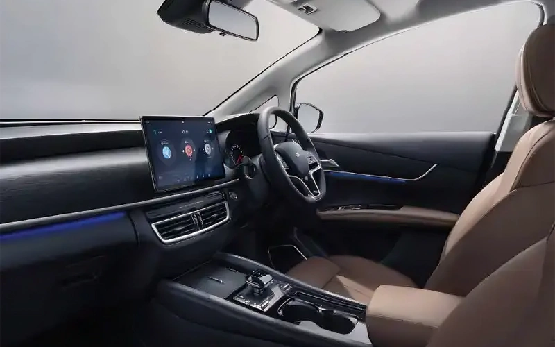 eMax 7-Interior-60