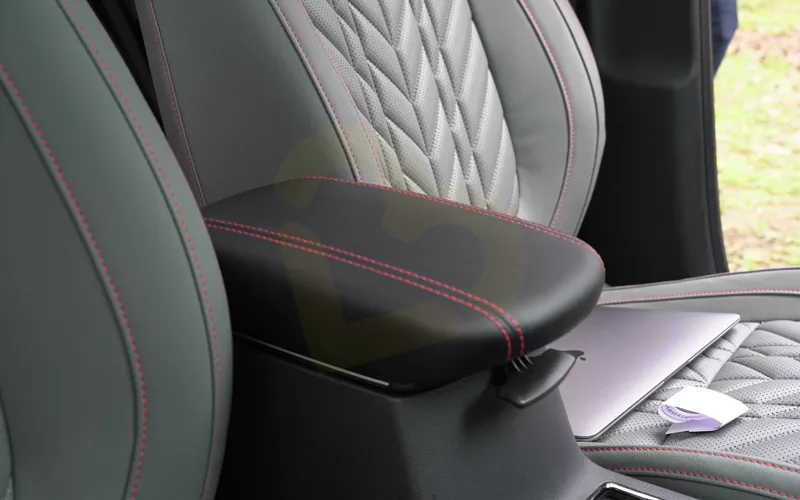 Seltos(2023-2026)-Interior-47