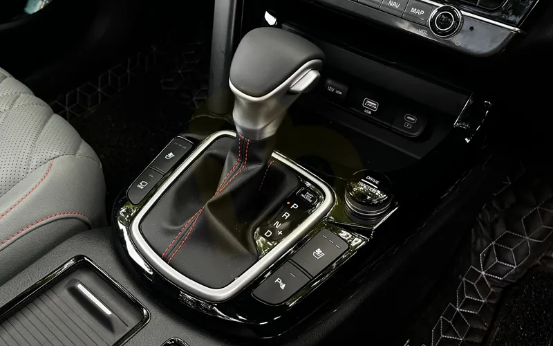 Seltos(2023-2026)-Interior-72