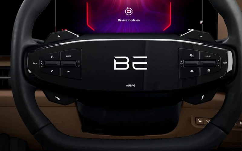 BE 6 Sporteq-Interior-89