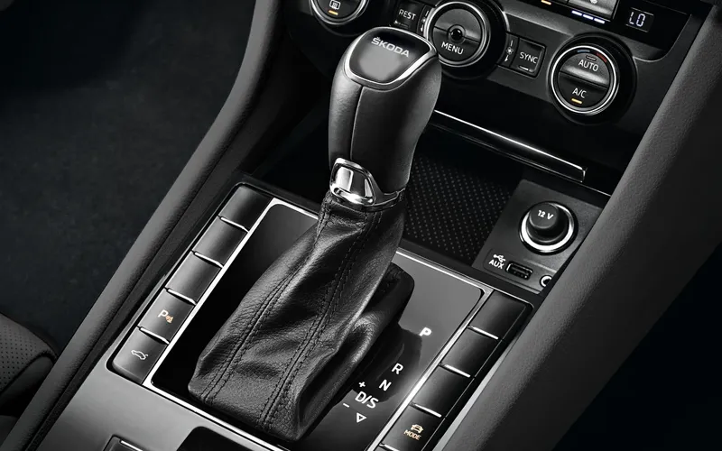 Superb-Interior-12