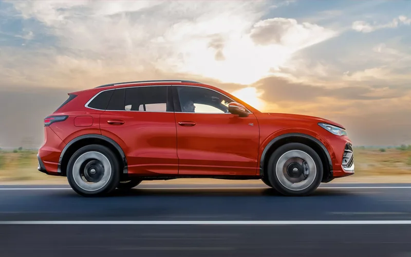 Tiguan R Line-Exterior-49