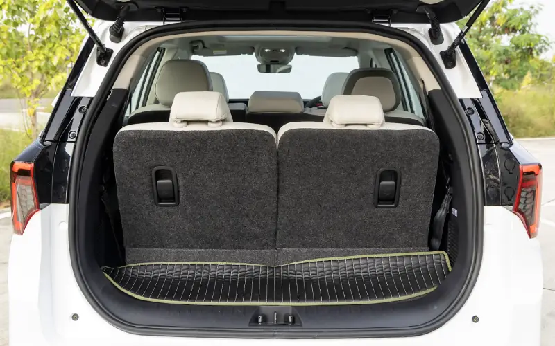 XEV 9S-Interior-22