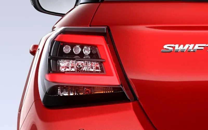 Swift-Exterior-94
